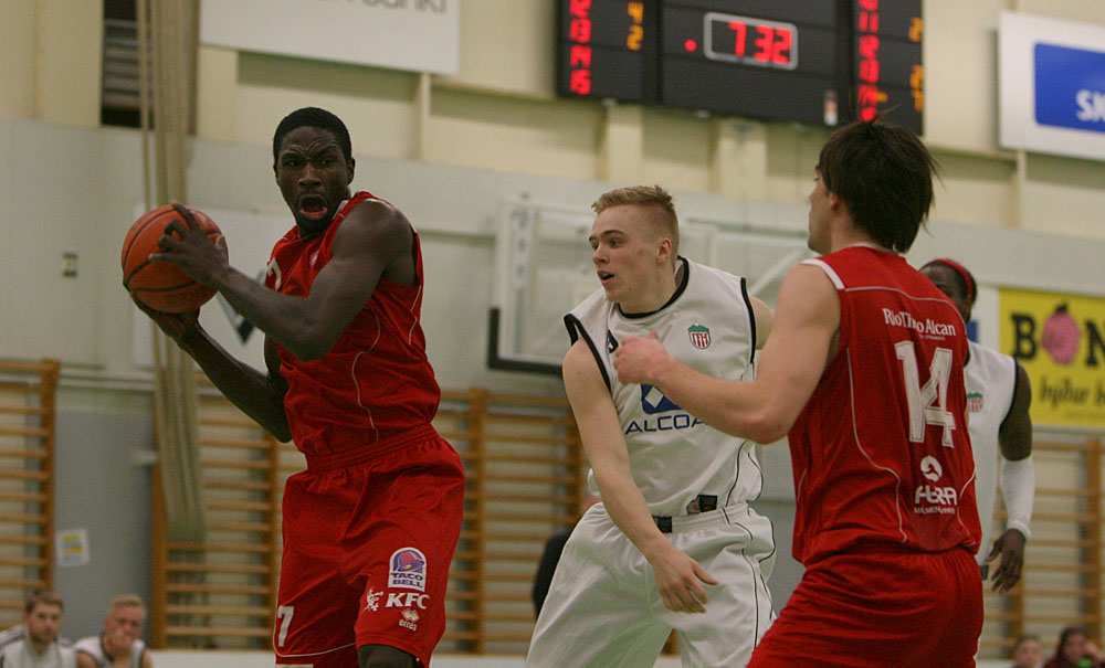 hottur_haukar_22032013_0009_web.jpg hottur_haukar_22032013.jpg