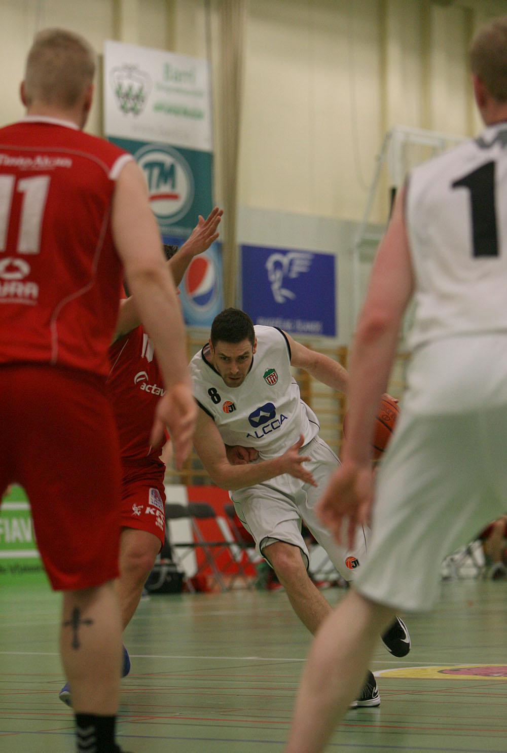 hottur_haukar_22032013_0018_web.jpg hottur_haukar_22032013.jpg