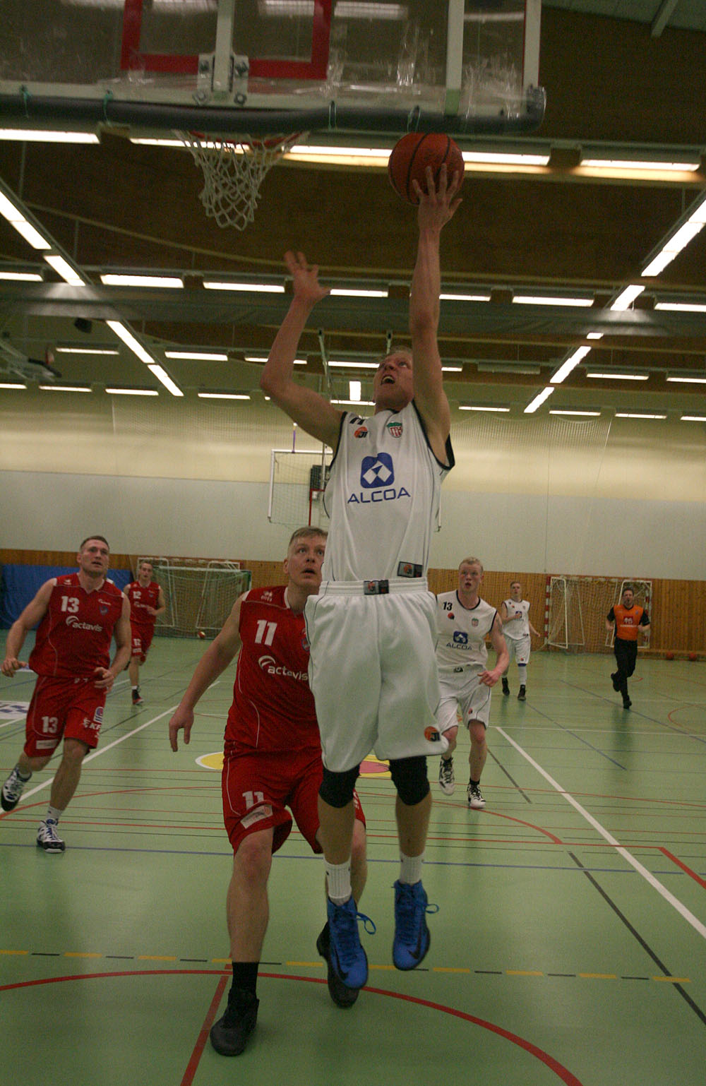 hottur_haukar_22032013_0068_web.jpg hottur_haukar_22032013.jpg