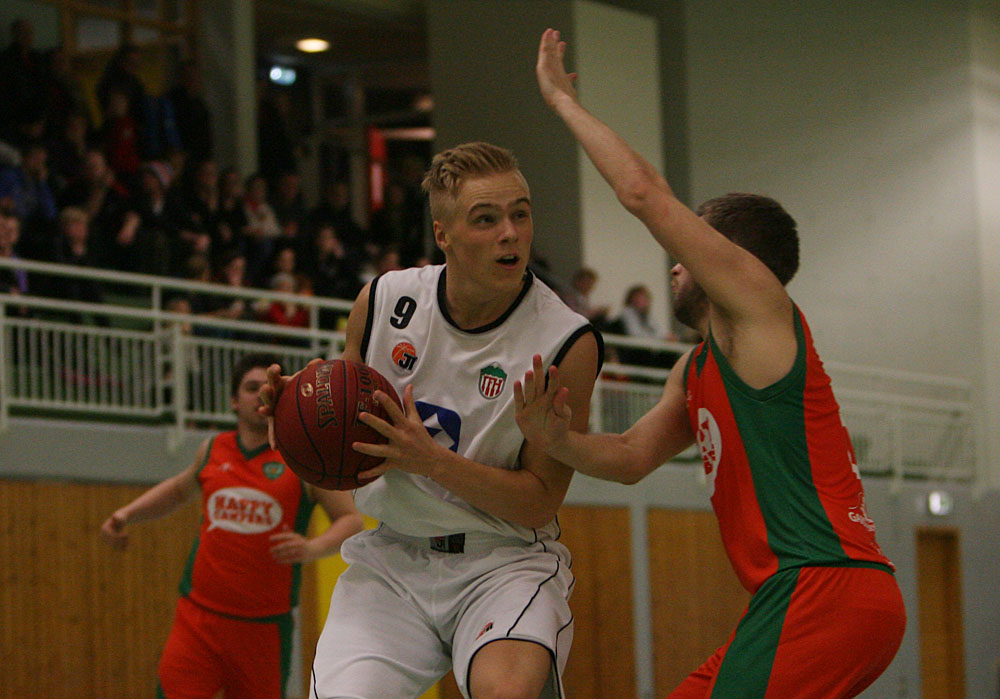 karfa hottur vaengir jupiters 0060 web