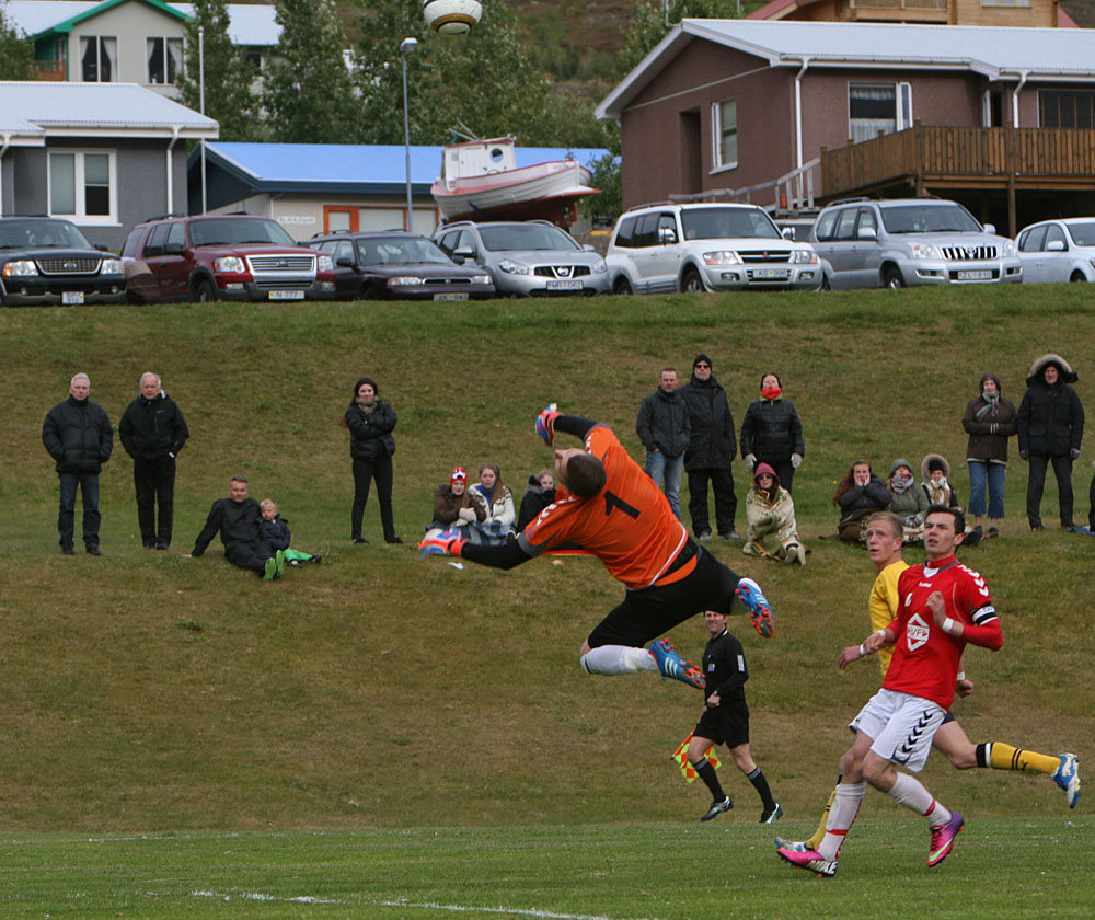 leiknir kff fotbolti 14092013 0042 web
