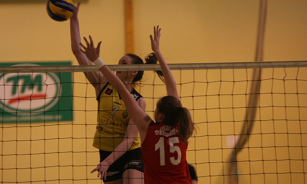 blak throttur afturelding 11042014 0014 web