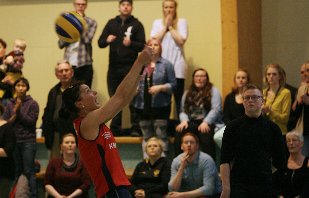 blak throttur afturelding 11042014 0026 web