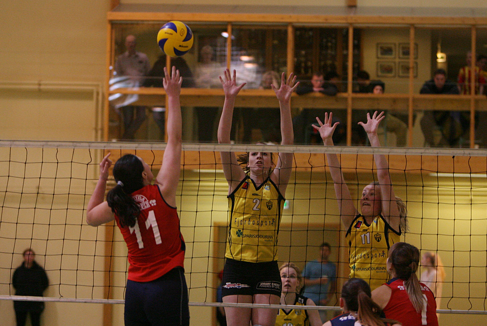 blak throttur afturelding 11042014 0055 web