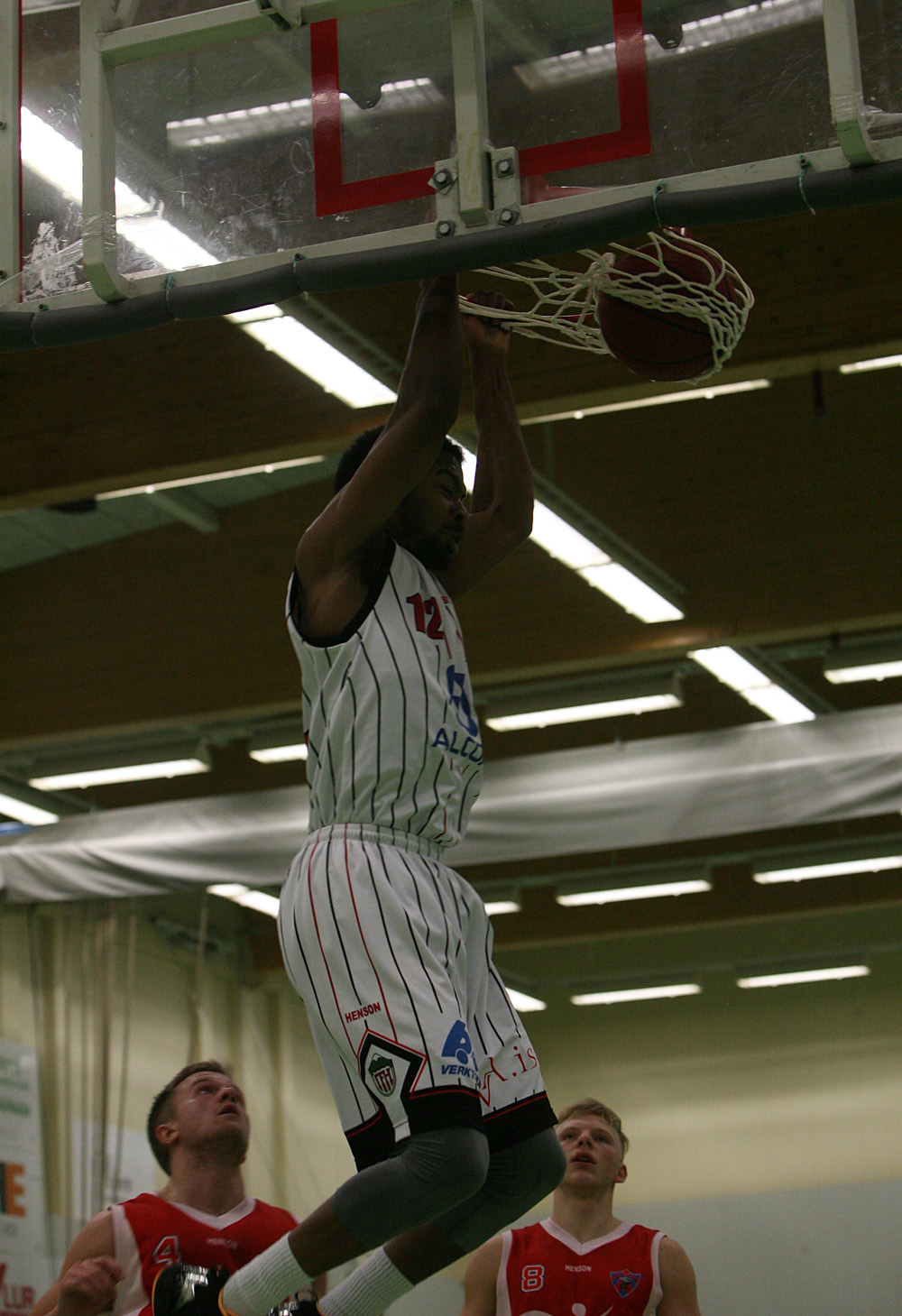 karfa hottur valur des14 0040 web