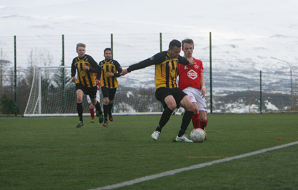 fotbolti leiknir huginn bikar 0010 web