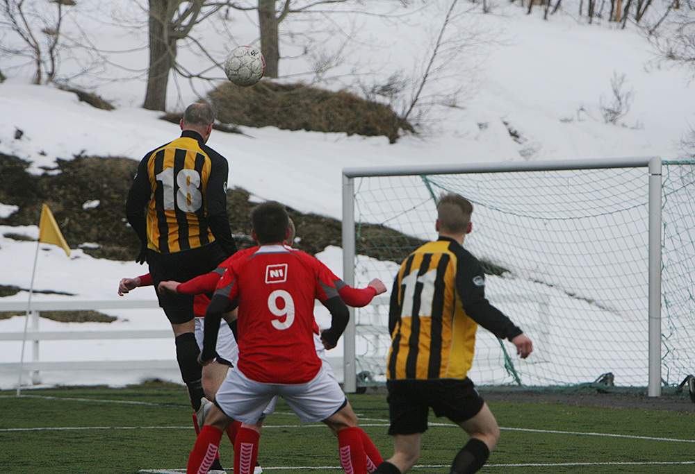 fotbolti leiknir huginn bikar 0040 web