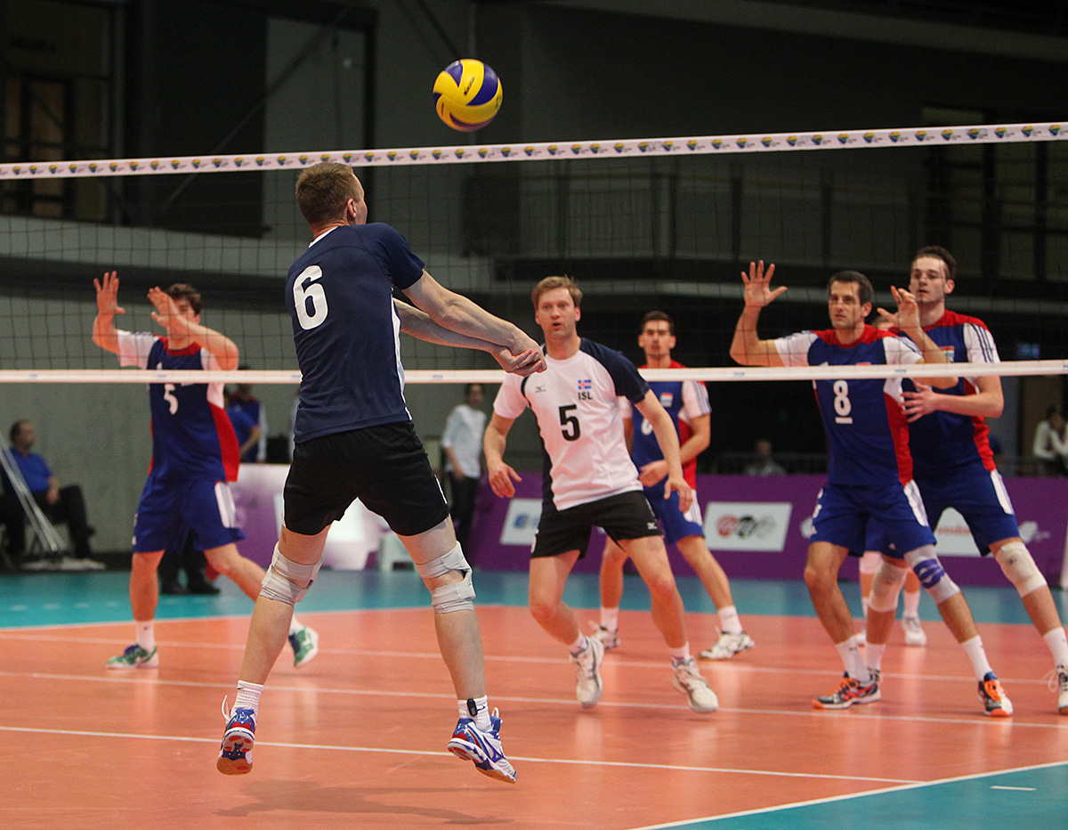 gsse blak isl lux kk 0018 web