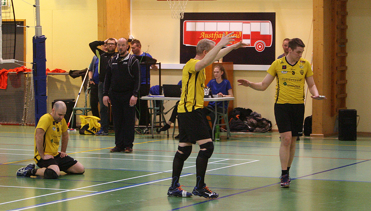 Blak Throttur Hk Kk April16 0087 Web