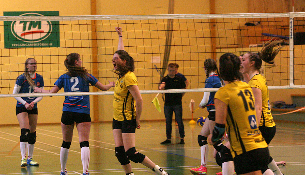 Blak Throttur Hk Kvk April16 0004 Web