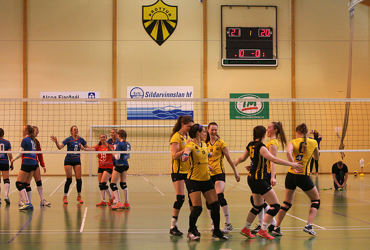 Blak Throttur Hk Kvk April16 0034 Web