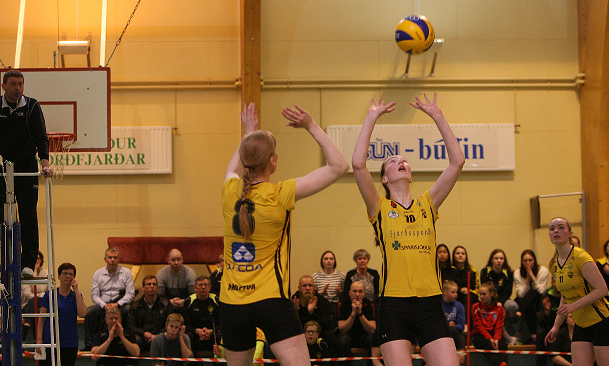 Blak Throttur Hk Kvk April16 0137 Web