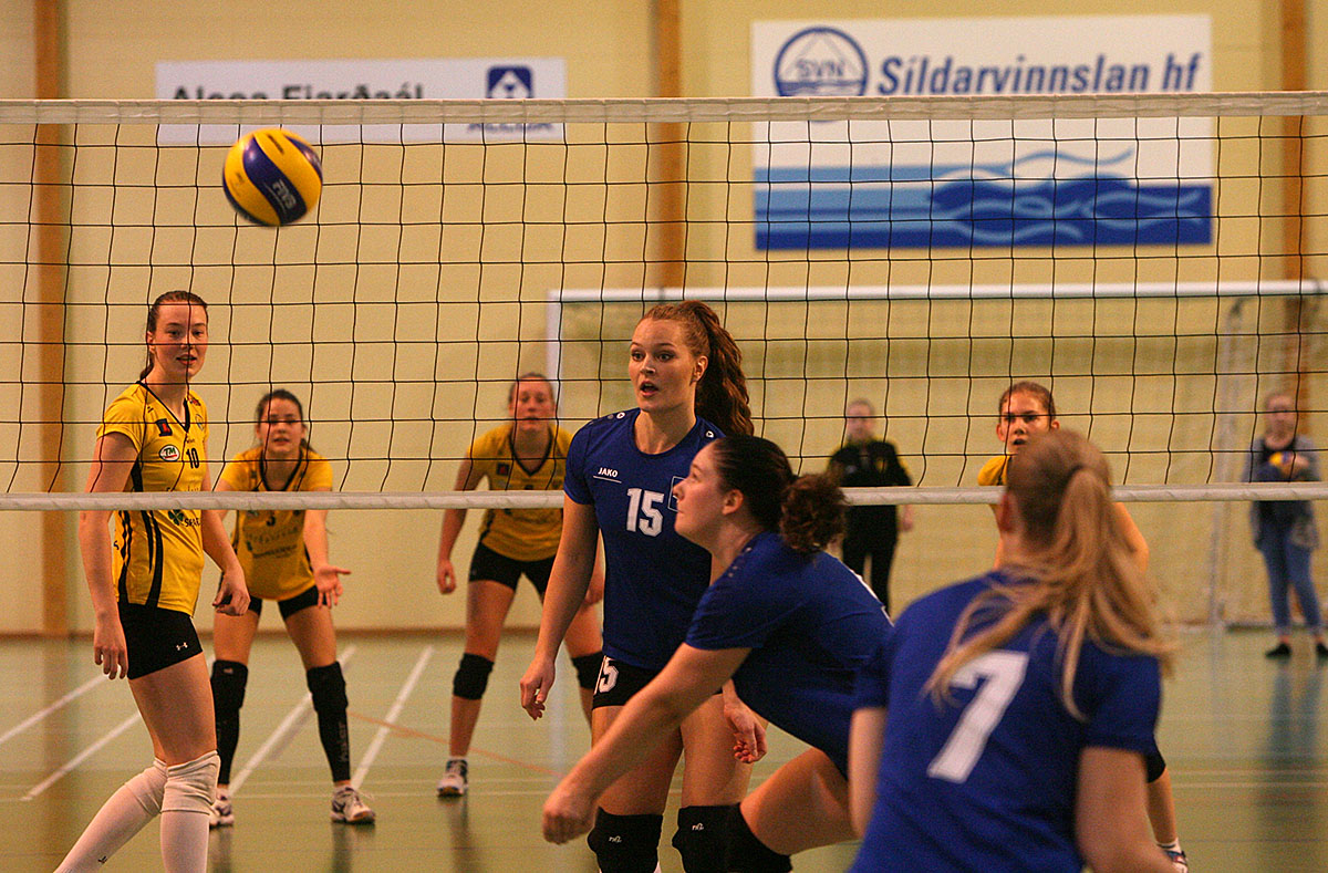 Blak Throttur Stjarnan Kvk 20161002 0022 Web