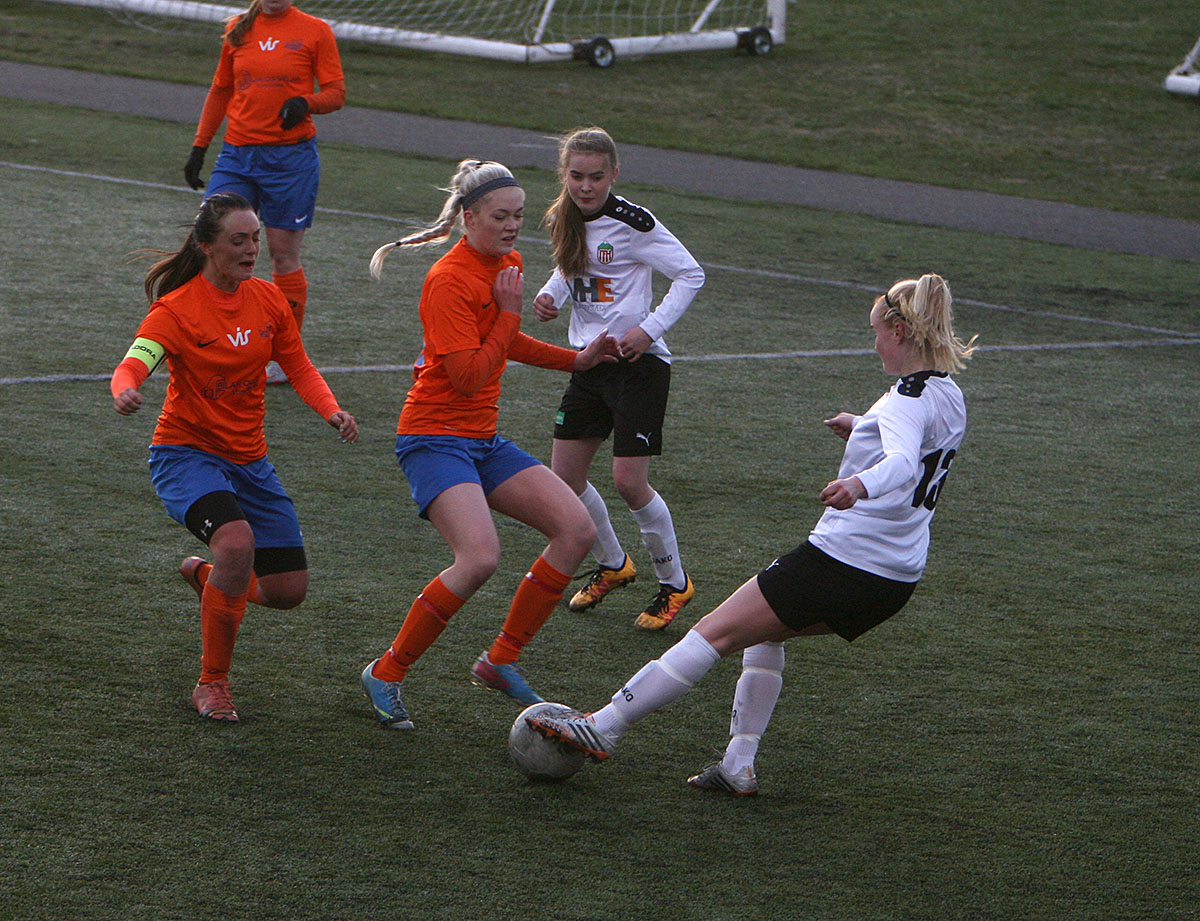 Fotbolti Hottur Einherji Kvk Mai16 0048 Web