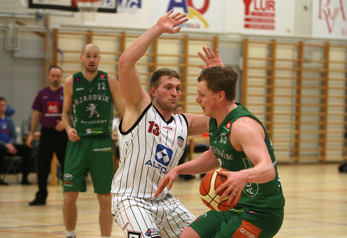 Karfa Hottur Njardvik Jan15 0338 Web