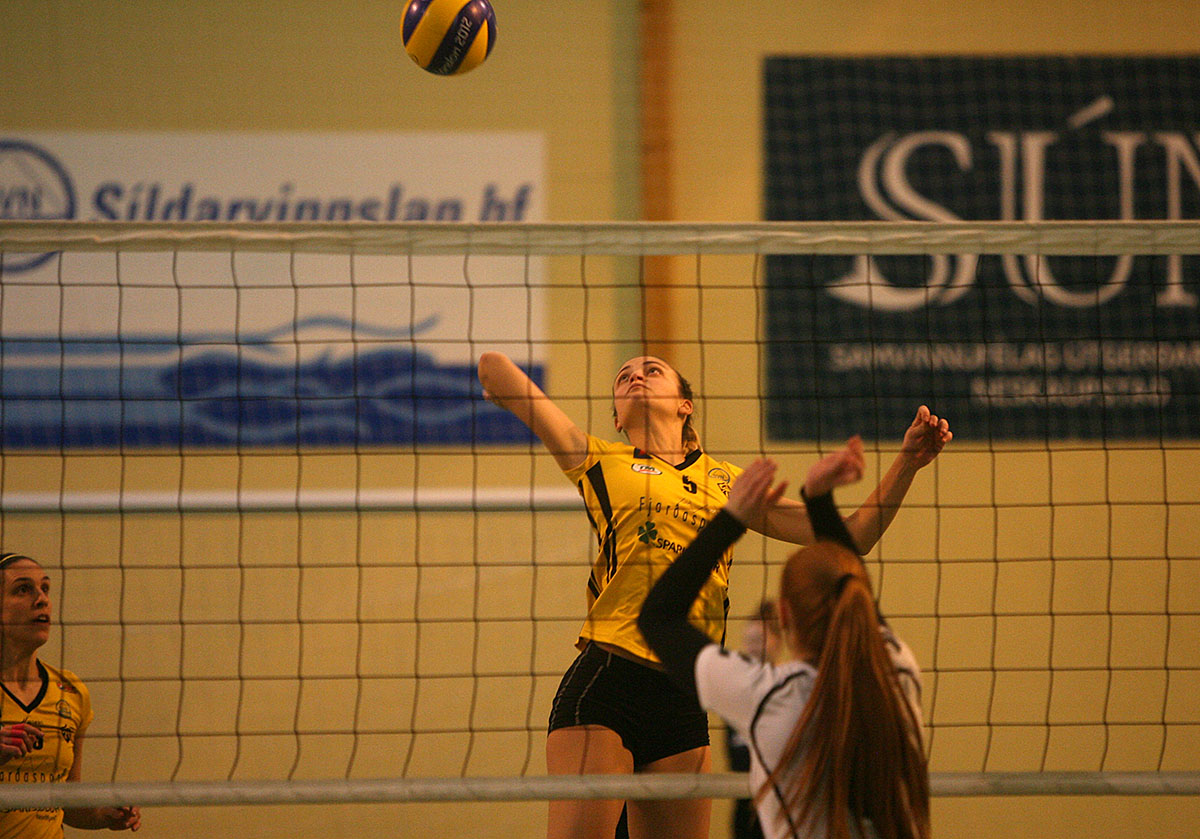 Blak Throttur Throtturr Des17 Kvk 0041 Web