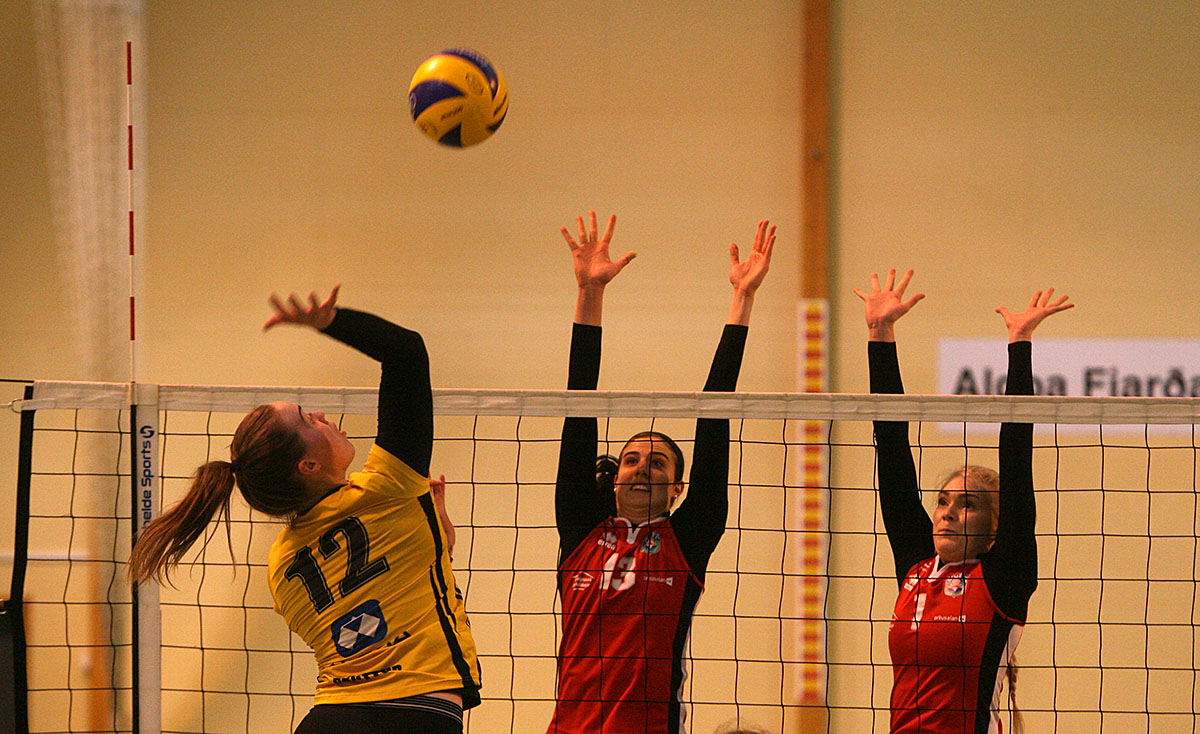 Blak Throttur Umfa Kvk Mars17 0009 Web