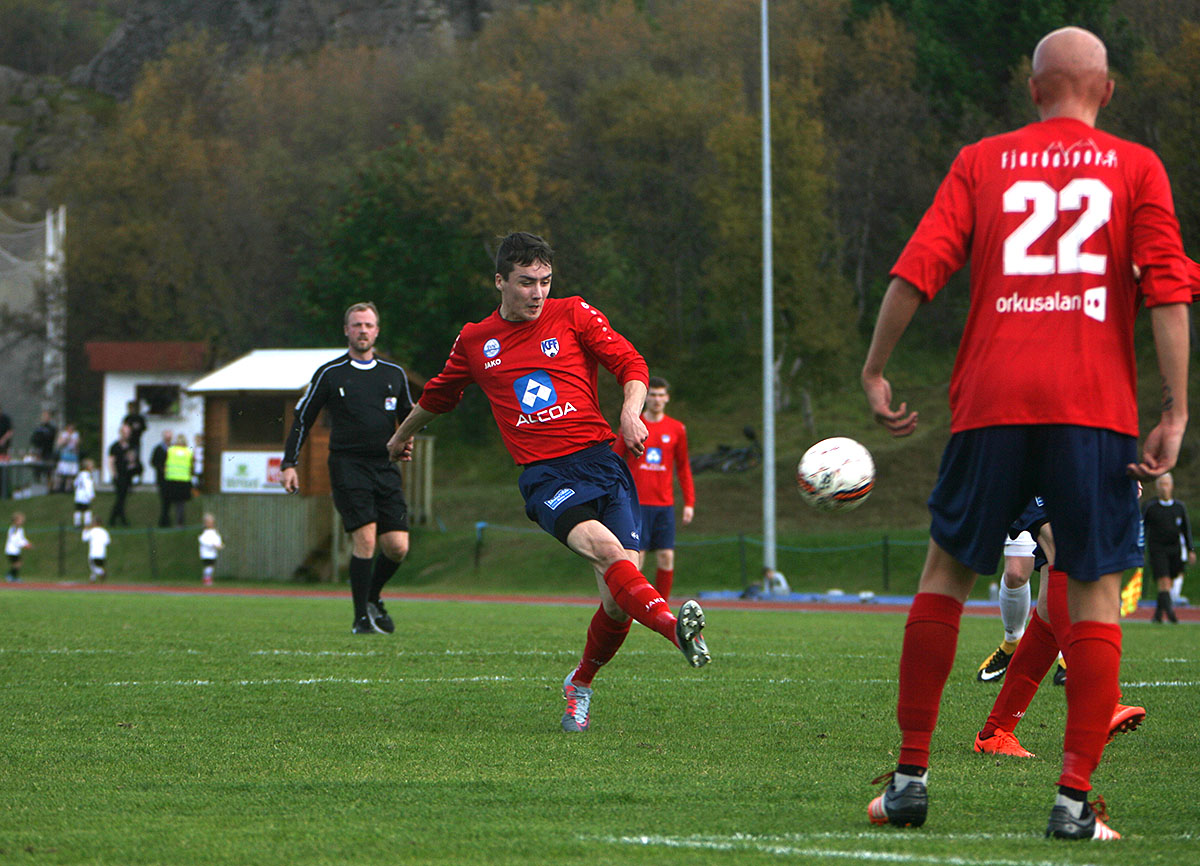 Fotbolti Hottur Kff Sept17 0027 Web