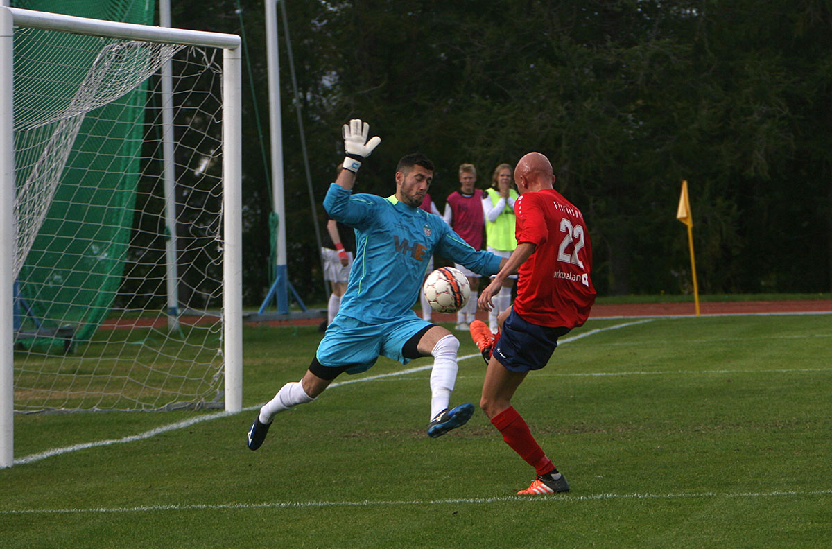 Fotbolti Hottur Kff Sept17 0045 Web