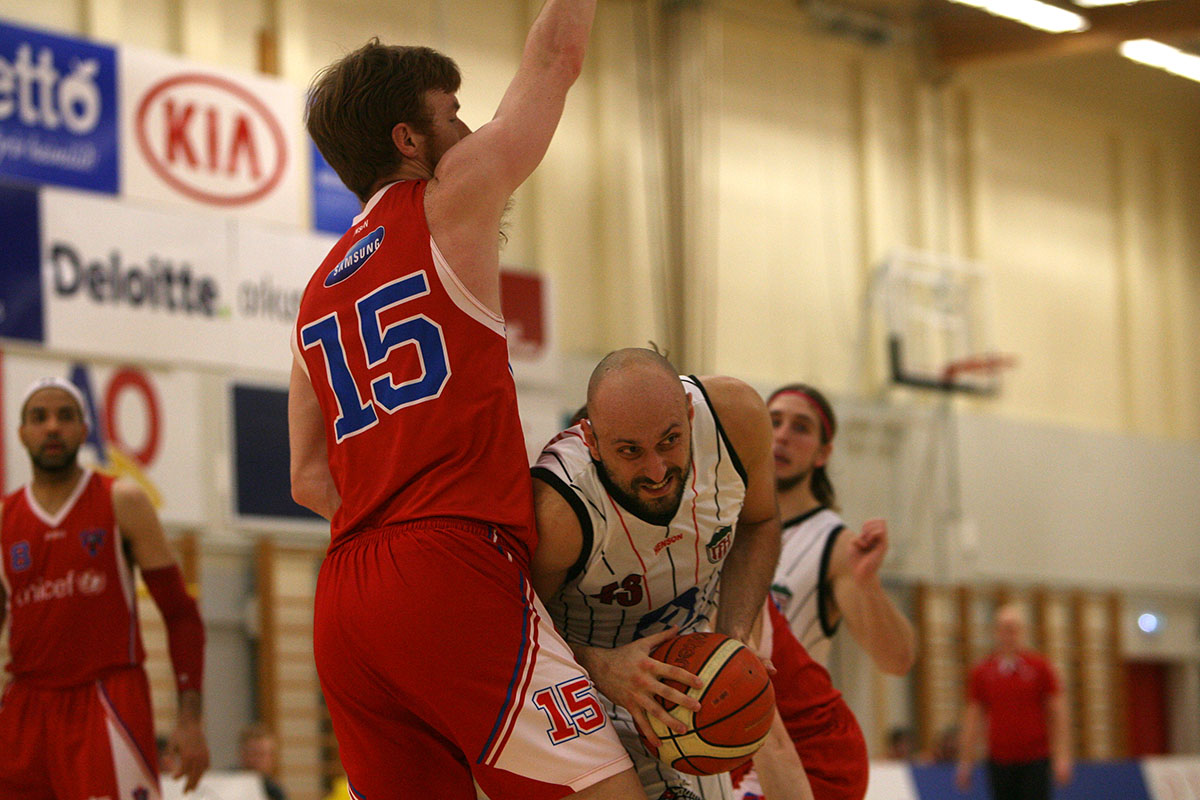 Karfa Hottur Valur Feb17 0015 Web