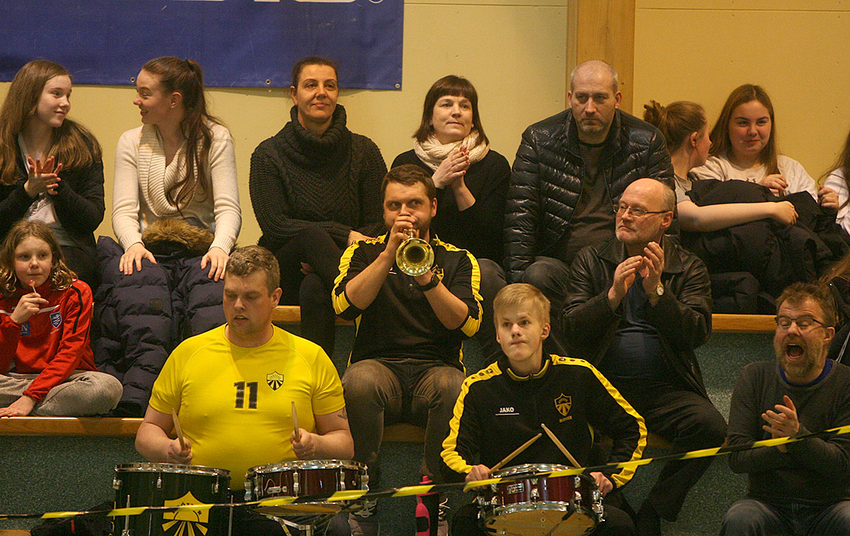 Blak Throttur Hk Kk Mars18 0037 Web