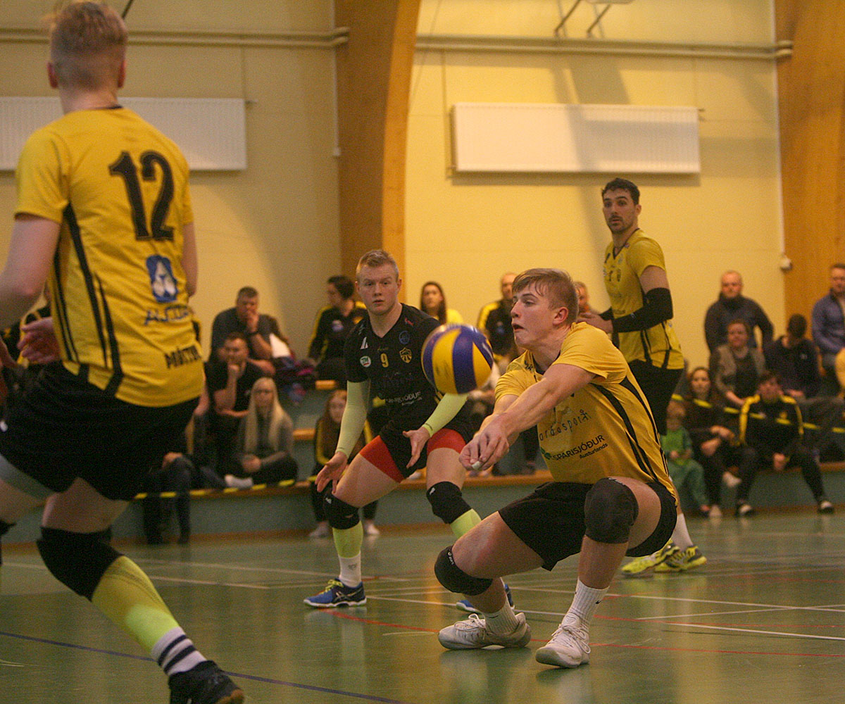 Blak Throttur Hk Kk Mars18 0058 Web