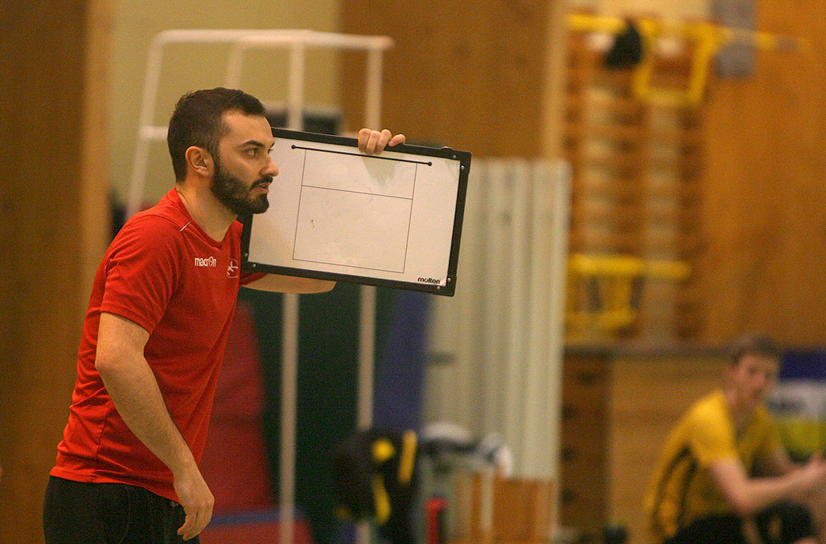 Blak Throttur Hk Kk Mars18 0138 Web