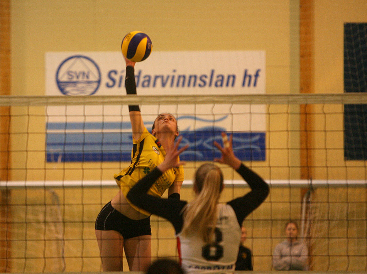 Blak Throttur Umfa Leikur1 April18 0058 Web