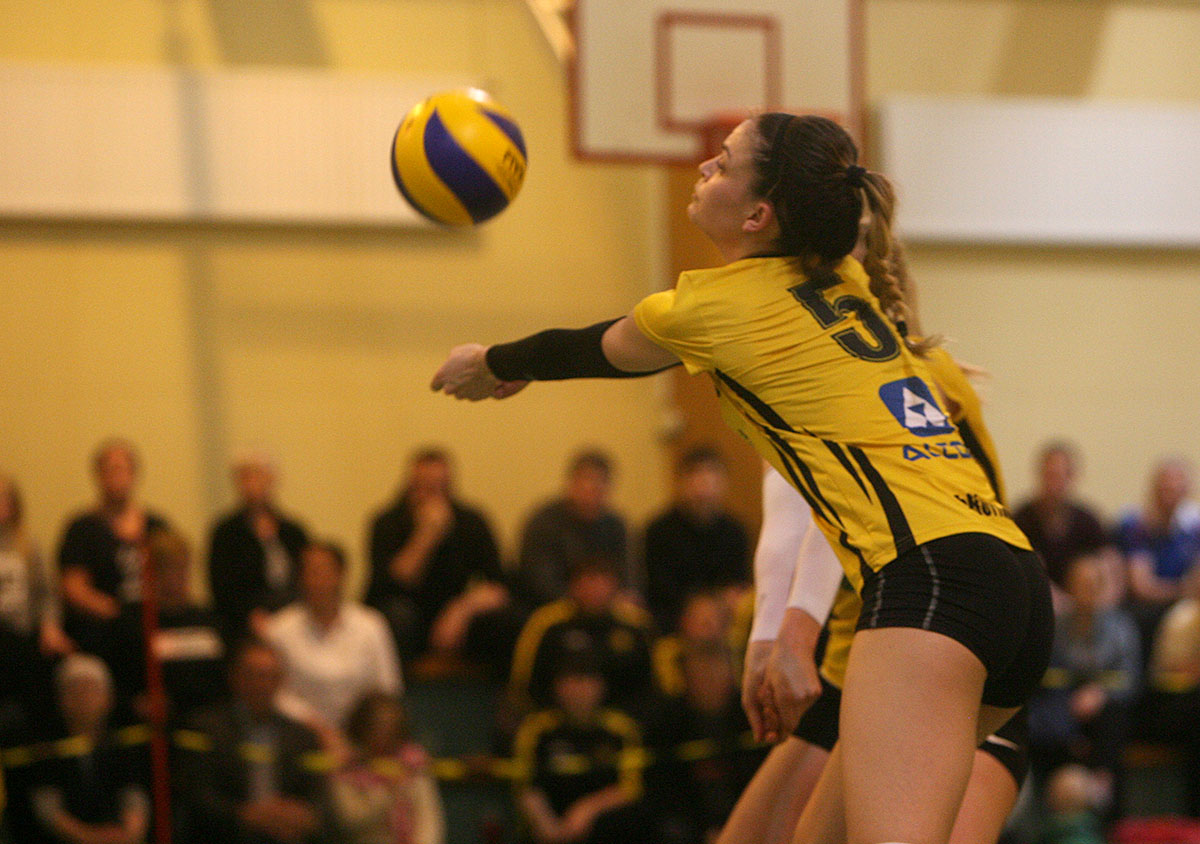 Blak Throttur Umfa Leikur1 April18 0122 Web