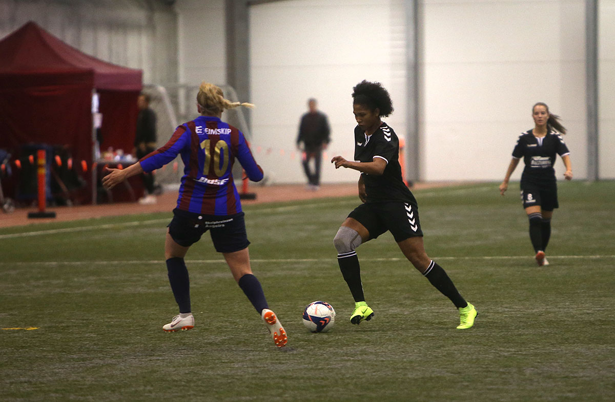 Fotbolti Fbyggd Hottur Leiknir Leiknirr Juni19 0023 Web