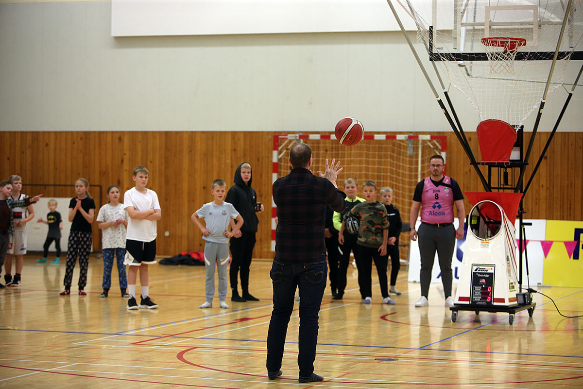 Karfa Hottur Ia Bleikir 0100 Web