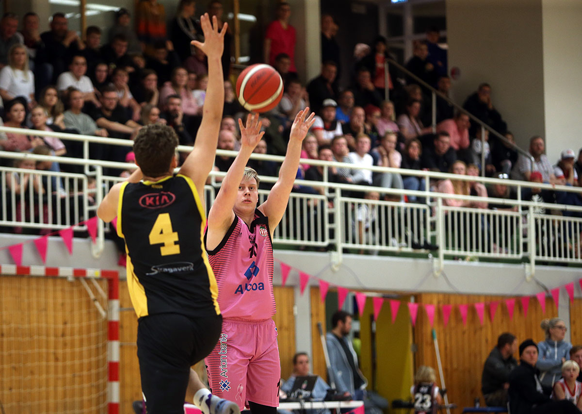 Karfa Hottur Ia Bleikir 0216 Web