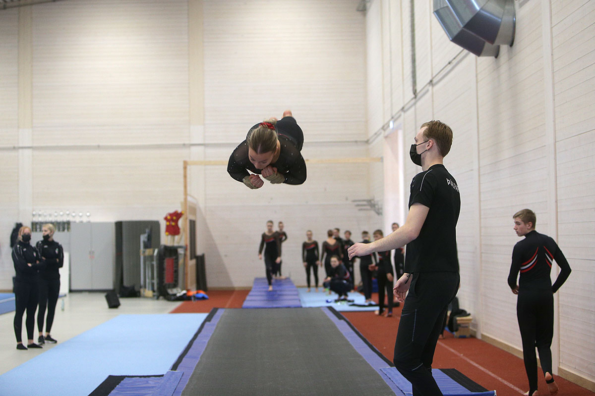 Hottur Fimleikalid Feb22 0160 Web