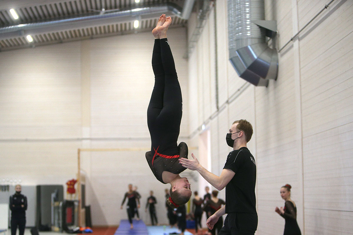 Hottur Fimleikalid Feb22 0174 Web